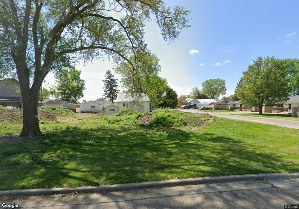 1801 Tremont St, Lincoln, IL 62656 - photo 1