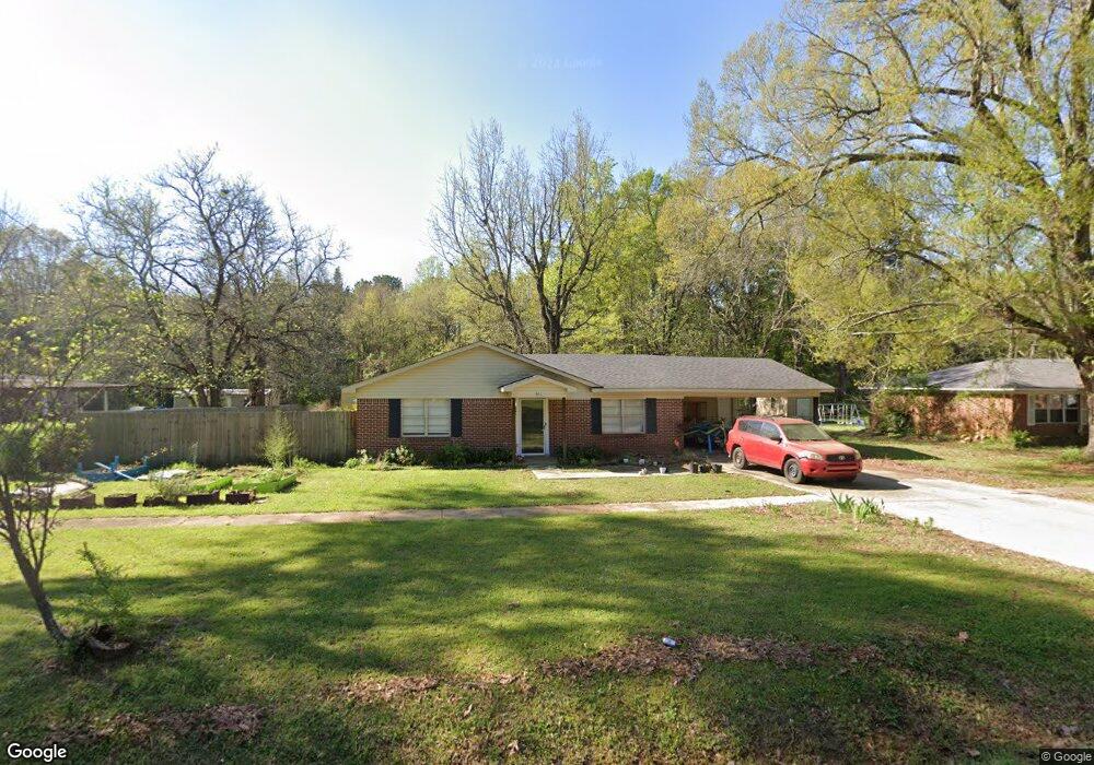 511 W Nevada Ave, Vivian, LA 71082 - photo 1