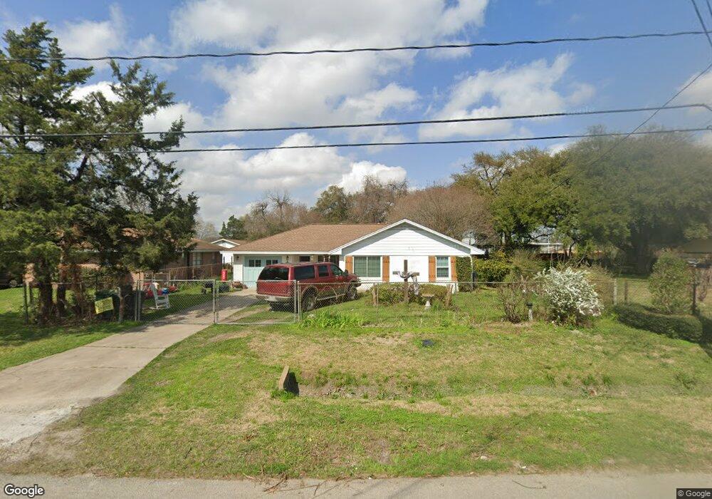 29 Veenstra St, Houston, TX 77022 - photo 1