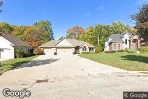 115 Parkway Dr, Combined Locks, WI 54113