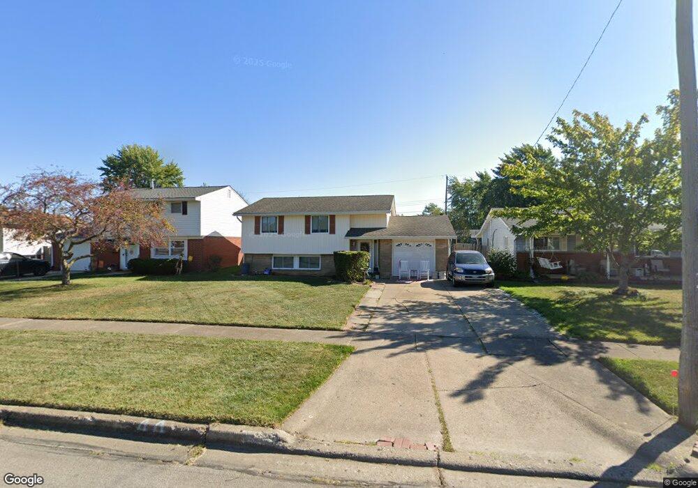 4609 Gary Ave, Lorain, OH 44055 - photo 1