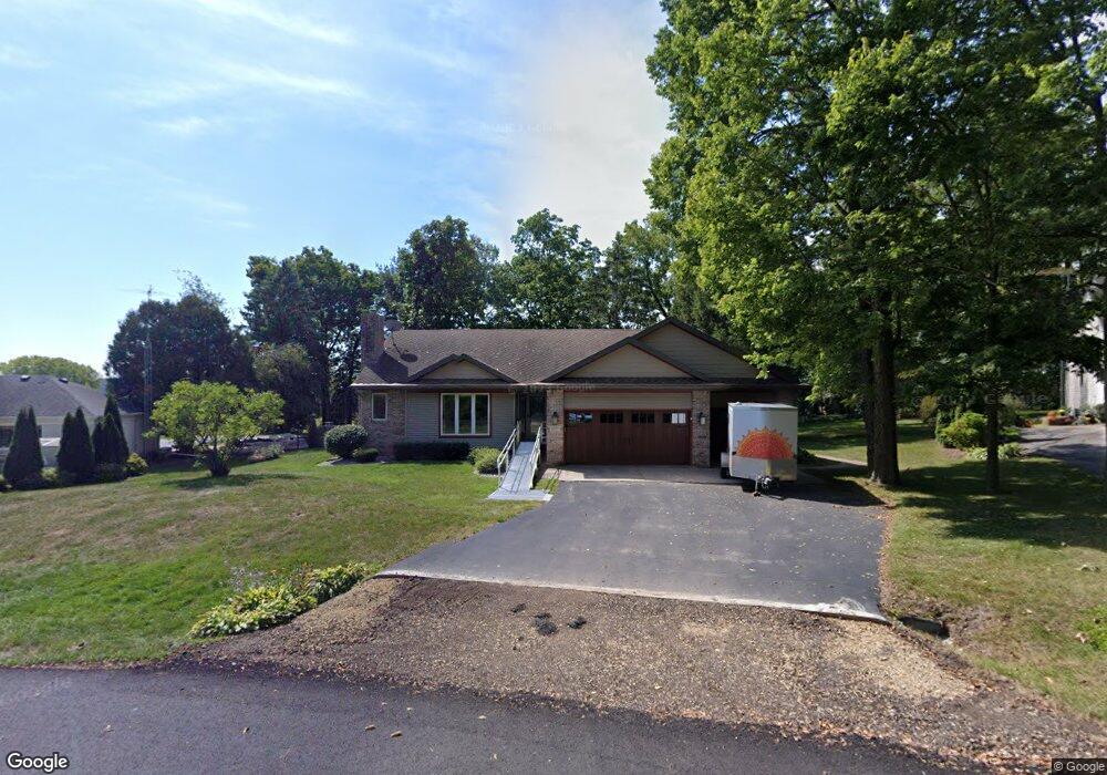 1837 Briarwood Ln, Fitchburg, WI 53575 - photo 1