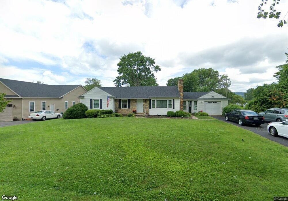 244 Norfolk Dr, Warrenton, VA 20186 - photo 1