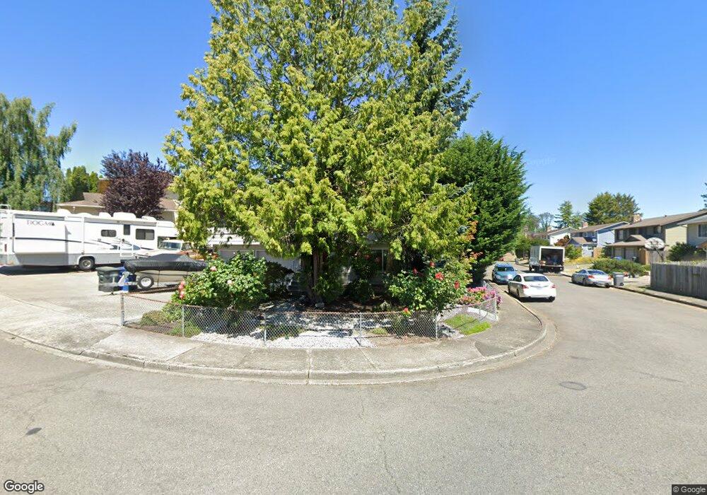 1212 S 276th Place, Des Moines, WA 98198 - photo 1