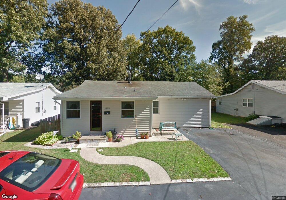 1215 Fourth Rd, Middle River, MD 21220 - photo 1