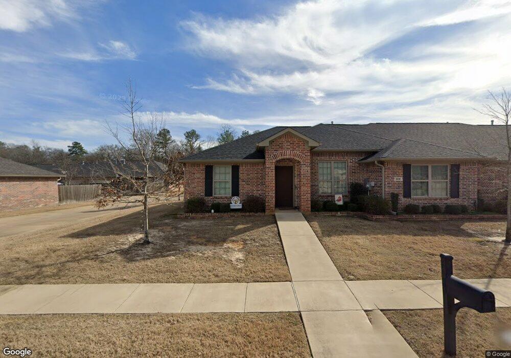 5038 Shiloh Village Dr, Tyler, TX 75703 - photo 1