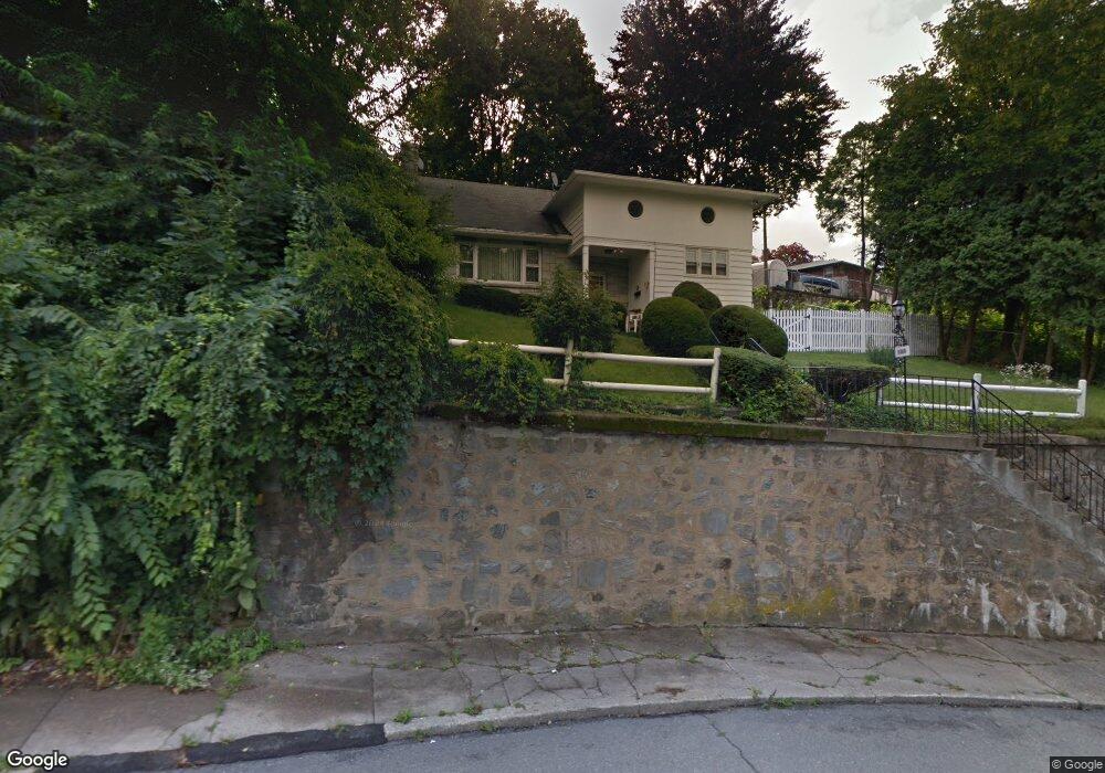 388 Pine St, Waterbury, CT 06704 - photo 1