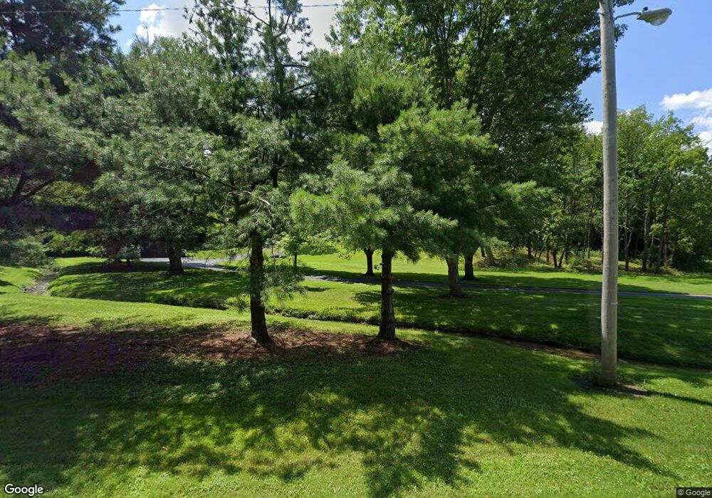 742 Hull Rd, Mansfield, OH 44903 - photo 1