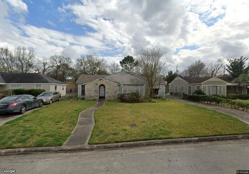 4918 Marietta Ln, Houston, TX 77021 - photo 1