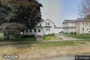 109 S Walnut St, Franklin Grove, IL 61031