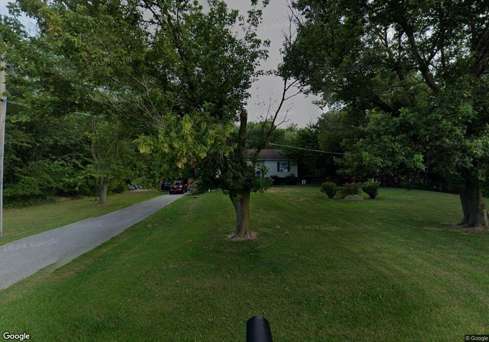 1045 Locust Ln, Littlestown, PA 17340 - photo 1