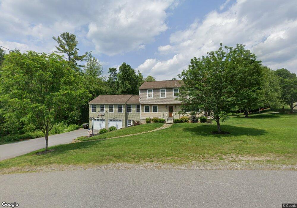 13 Grove St, Londonderry, NH 03053 - photo 1