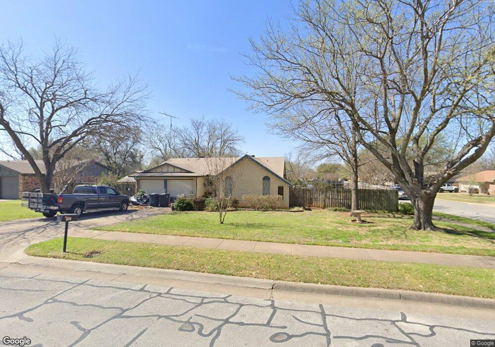1507 Holly St, Cleburne, TX 76033 - photo 1