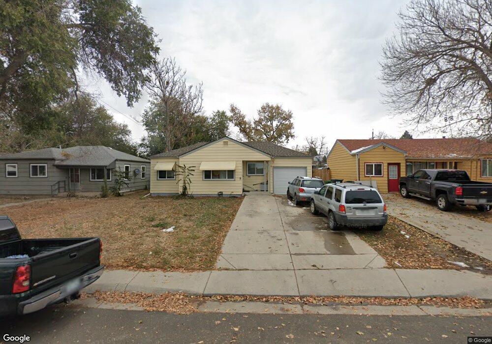 1934 Kenton St, Aurora, CO 80010 - photo 1