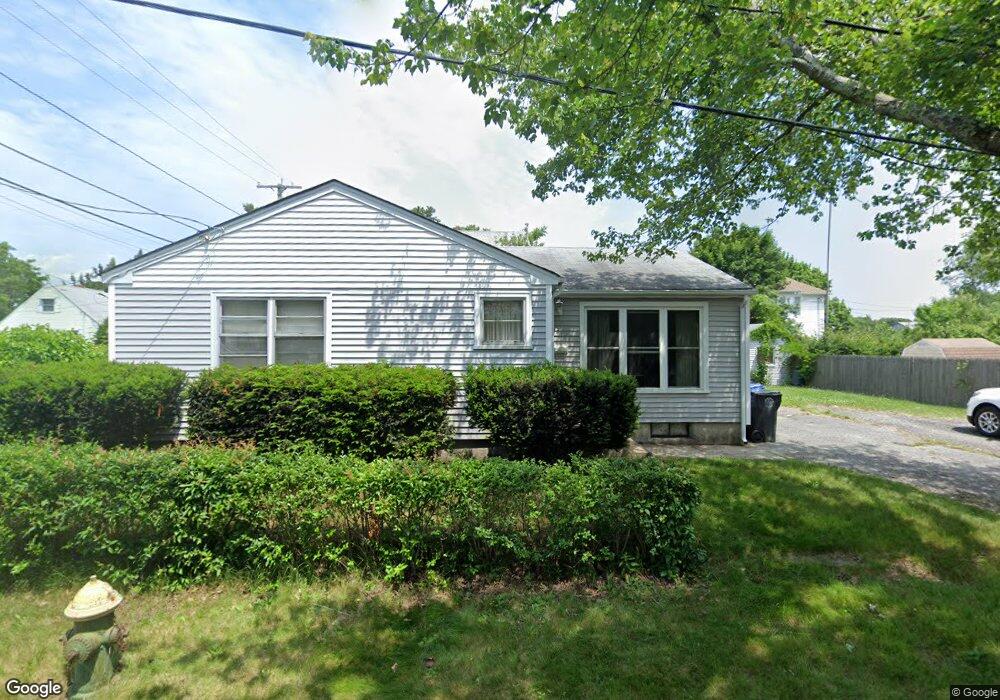 27 Pearce Ave, Cranston, RI 02910 - photo 1