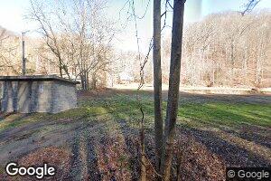 35 Landon Justice Rd, Raccoon, KY 41557