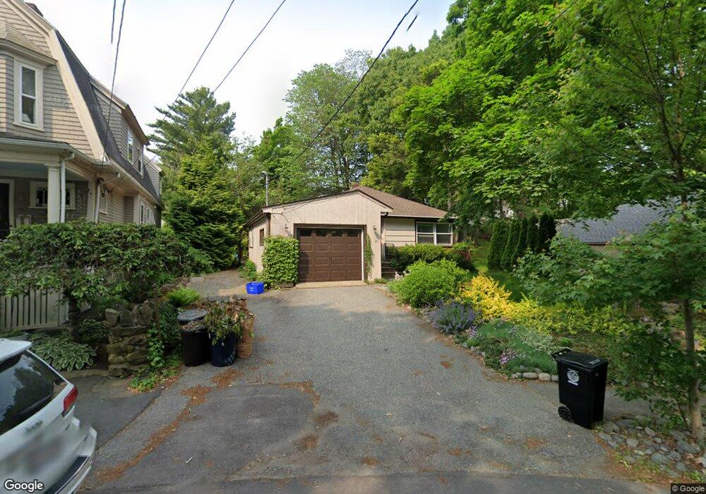 26 Devens Rd, Swampscott, MA 01907 - photo 1