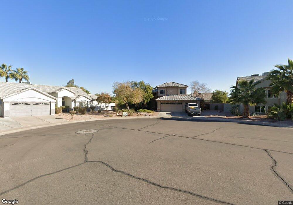 1209 N Cambridge Cir, Chandler, AZ 85225 - photo 1