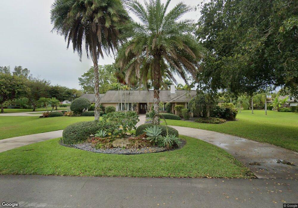 11892 Acorn Dr, Davie, FL 33330 - photo 1