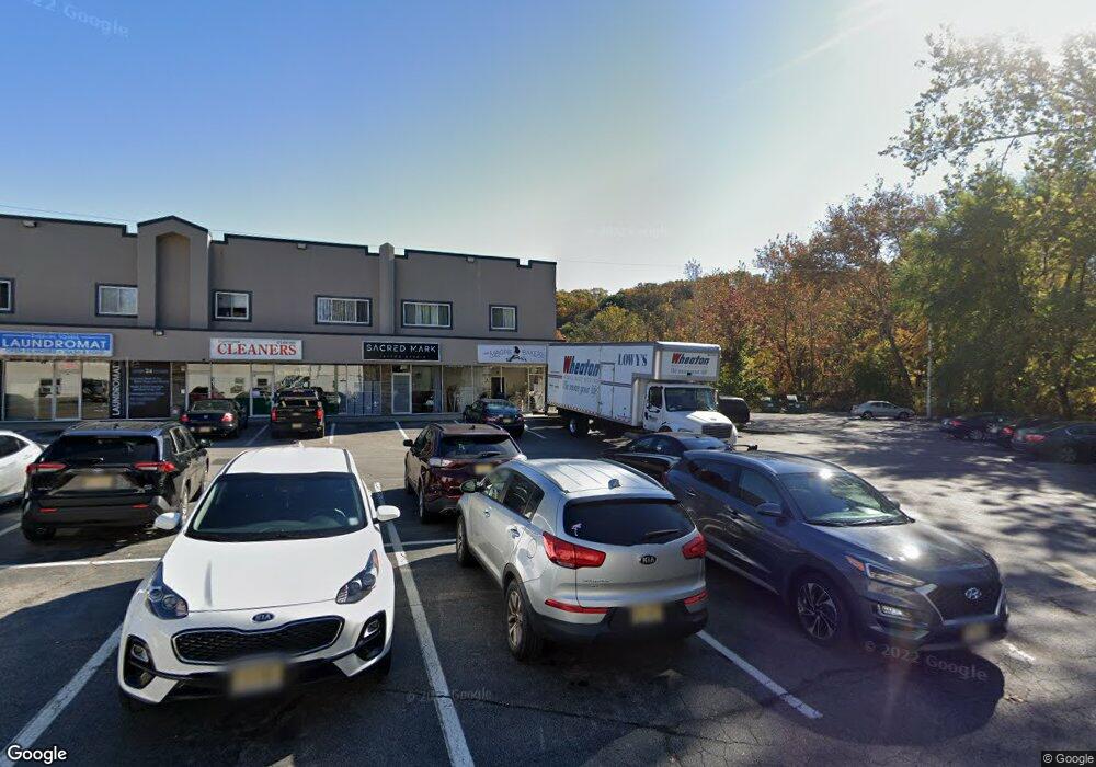 12 Riverside Square, Bloomingdale, NJ 07403 - photo 1