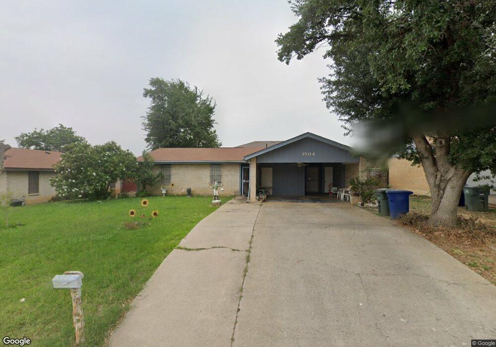 1504 Hibiscus Ln, Laredo, TX 78041 - photo 1