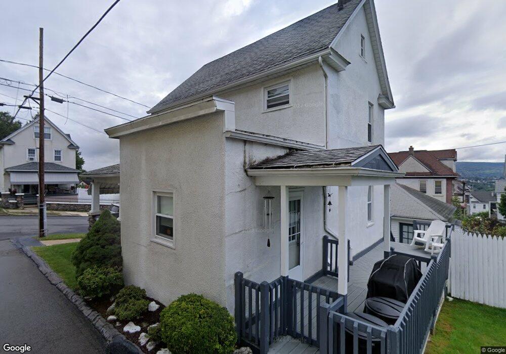 911 Hickory St, Scranton, PA 18505 - photo 1