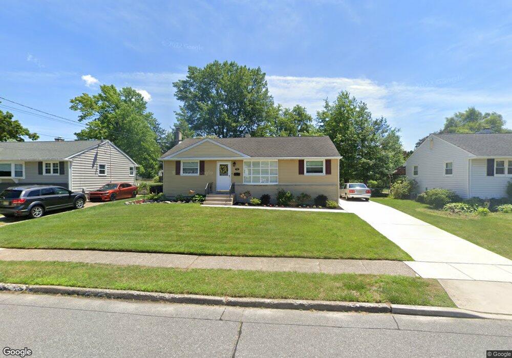 712 W 3rd Ave, Runnemede, NJ 08078 - photo 1