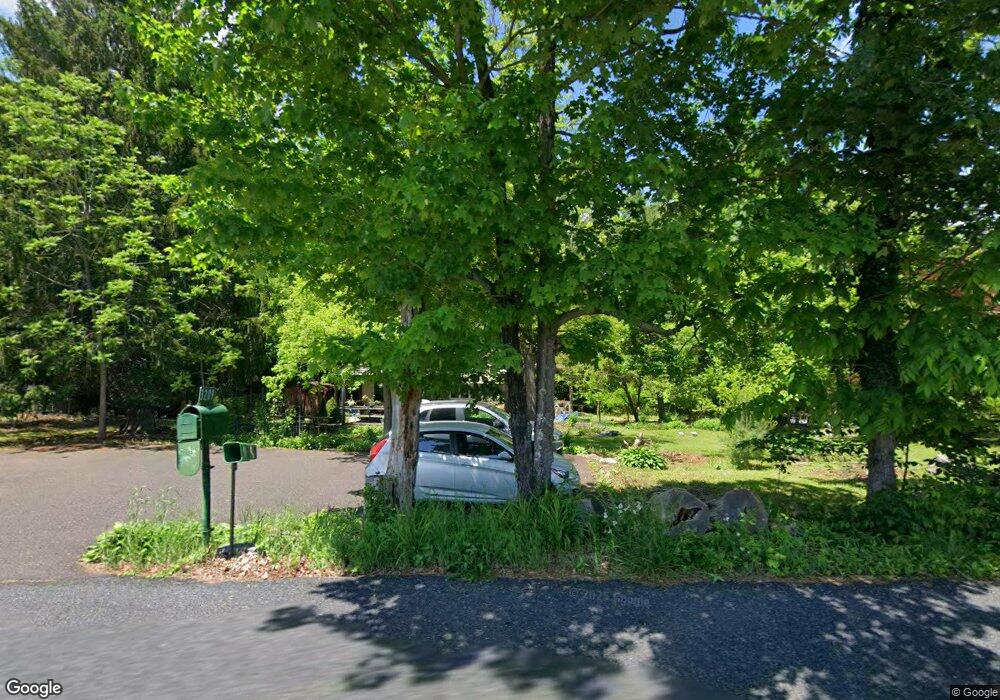 3209 Fennel Rd, Pennsburg, PA 18073 - photo 1