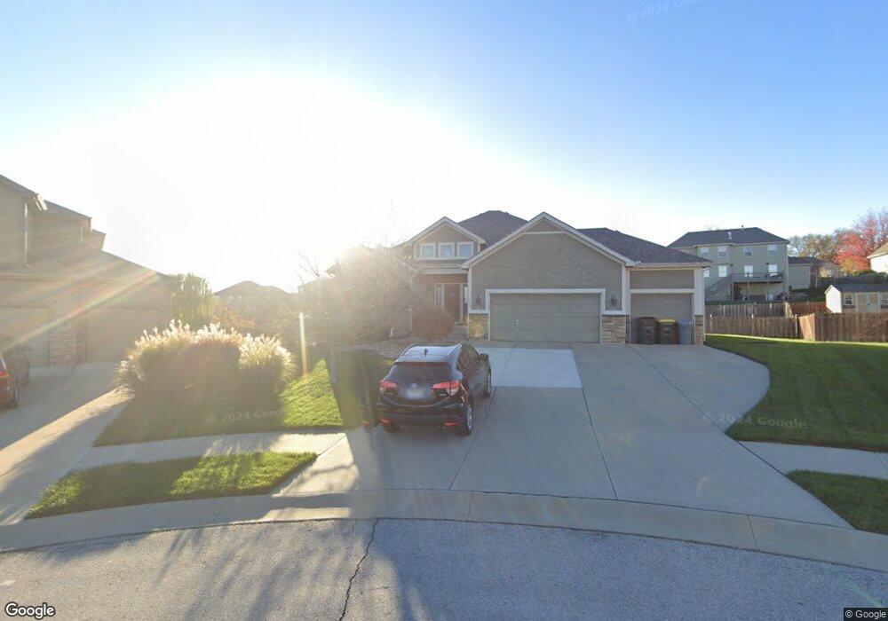 1314 Rock Creek Ct, Lansing, KS 66043 - photo 1