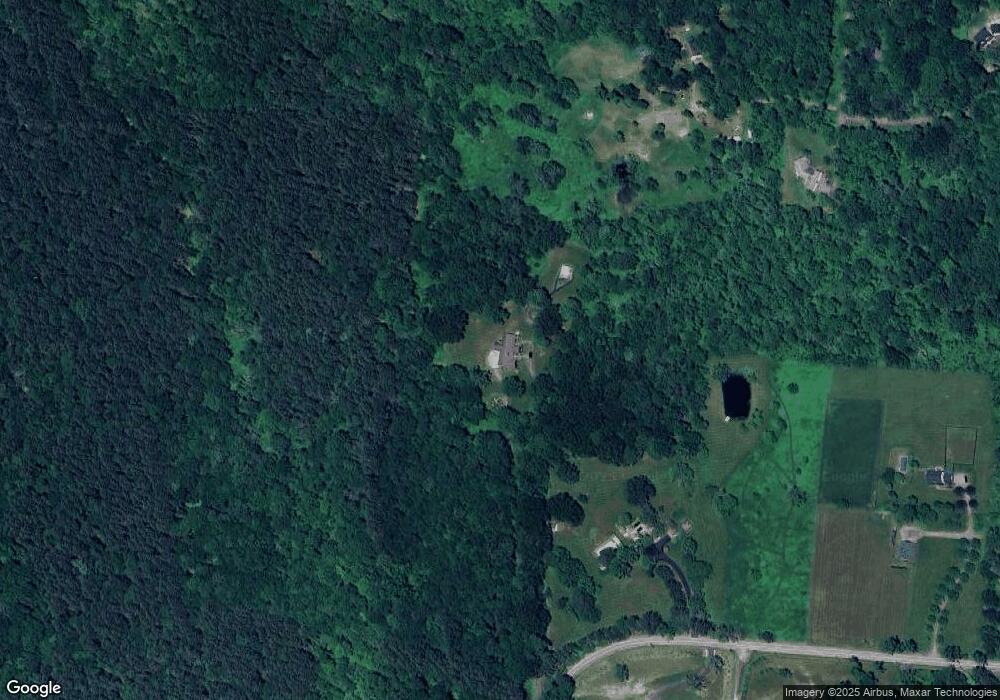 527 N Quaker Hill Rd, Pawling, NY 12564 - photo 1