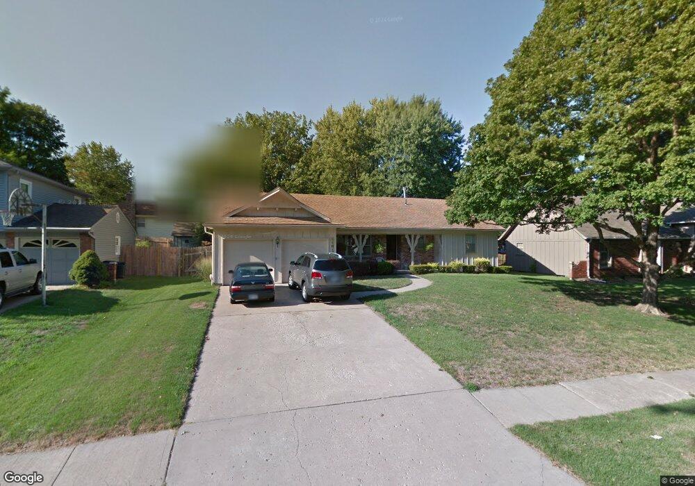 11810 W 52nd Terrace, Shawnee, KS 66203 - photo 1