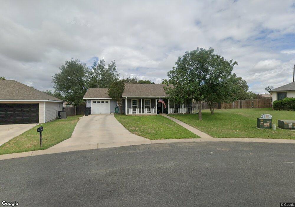 227 Green Oaks Loop, Fredericksburg, TX 78624 - photo 1