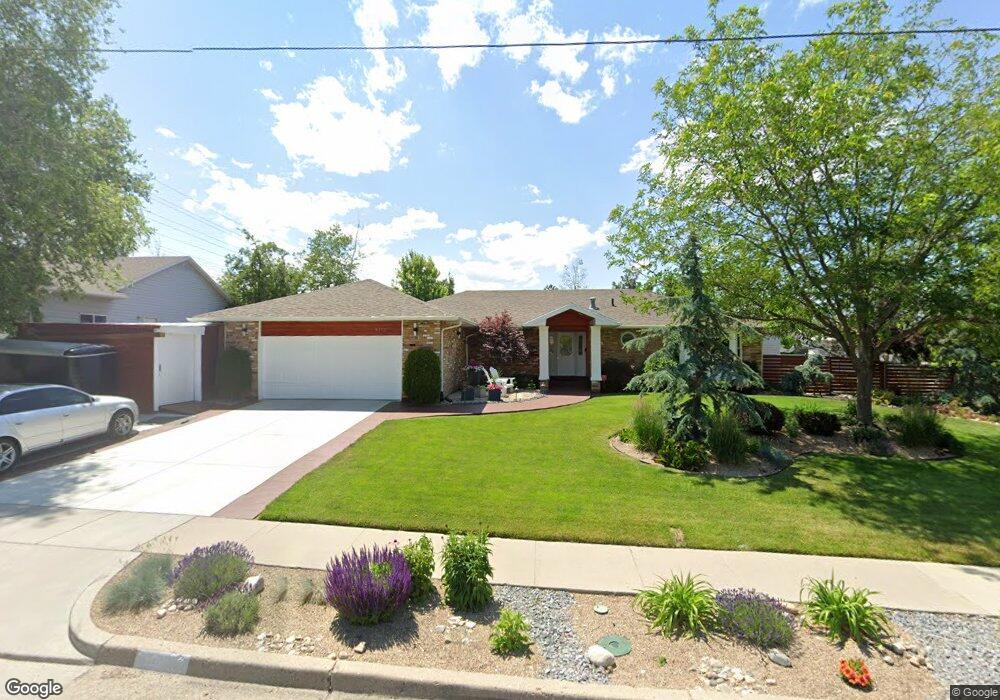 8172 Willow Stream Dr, Sandy, UT 84093 - photo 1