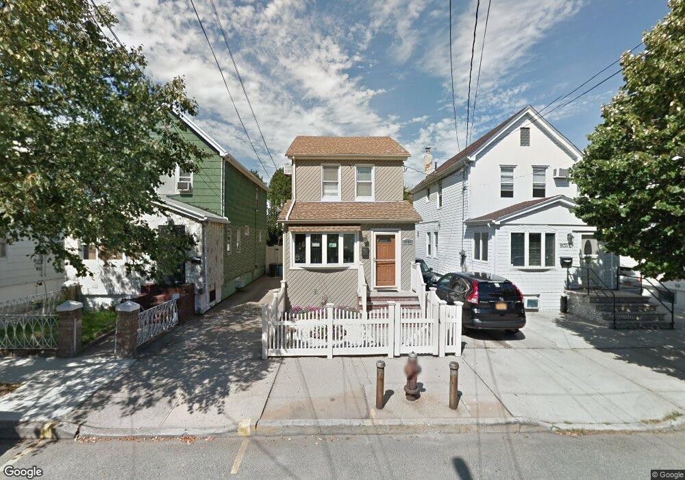 9131 Gold Rd, Ozone Park, NY 11417 - photo 1