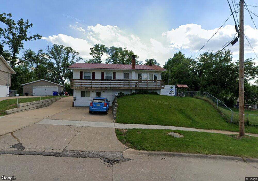 1531 Yuma Dr NW, Cedar Rapids, IA 52405 - photo 1