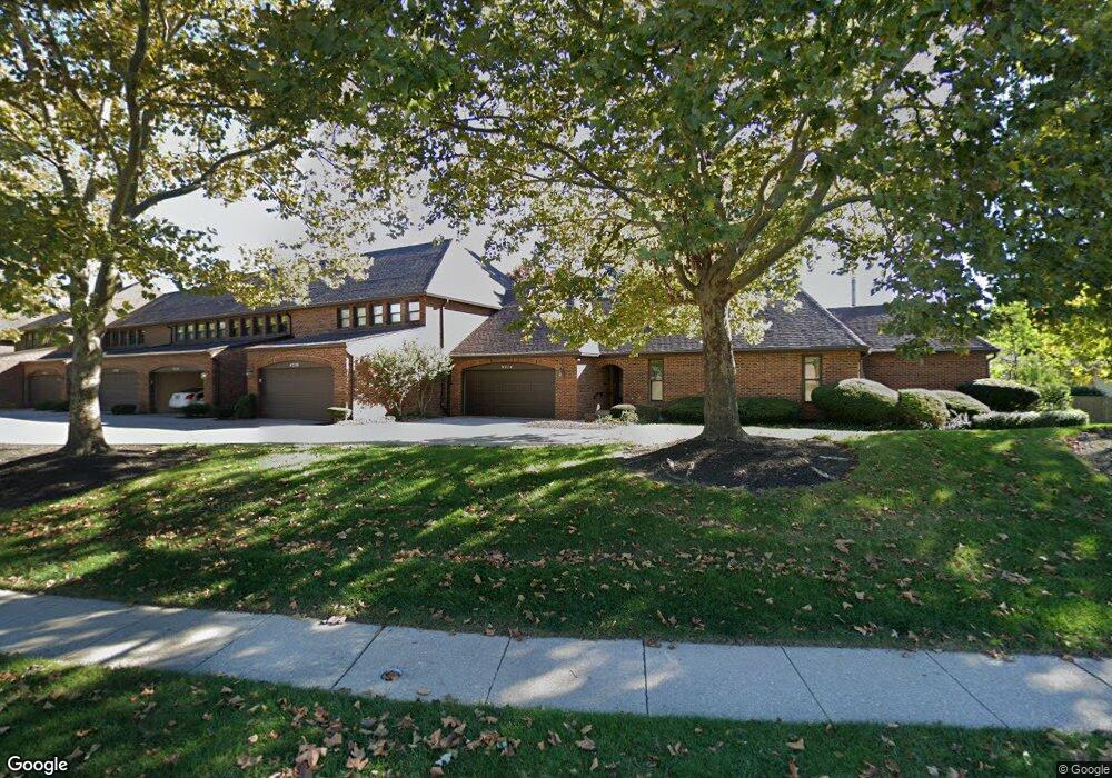 4514 Carriage Hill Ln unit 4514, Columbus, OH 43220 - photo 1