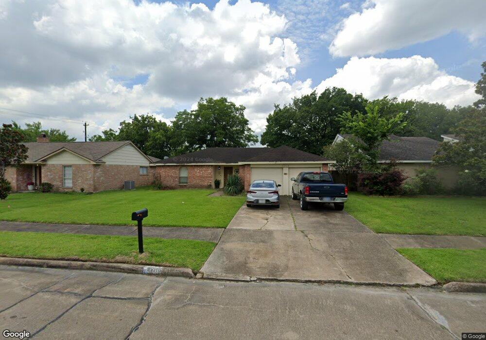 16510 Forest Bend Ave, Friendswood, TX 77546 - photo 1