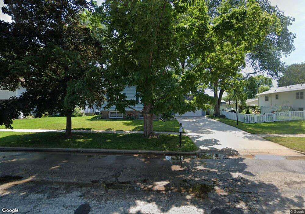 619 S 5th St, La Crescent, MN 55947 - photo 1