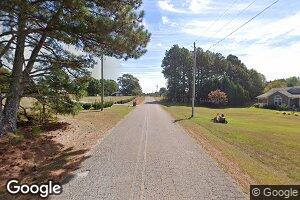 6 Coal St, Sand Rock, AL 35983
