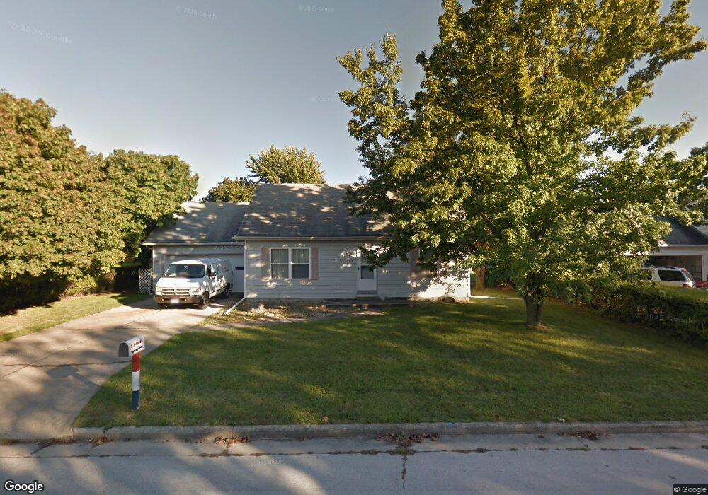 325 Hartman St, Woodville, OH 43469 - photo 1