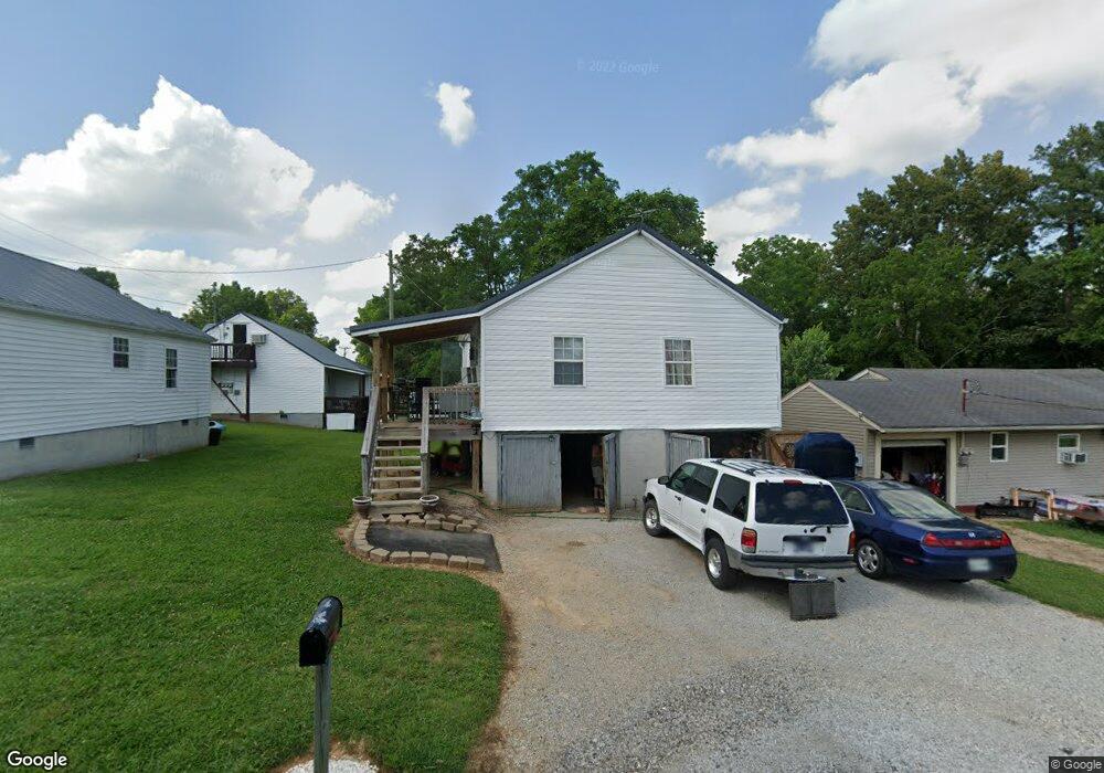 204 Rayburn St, Manchester, TN 37355 - photo 1