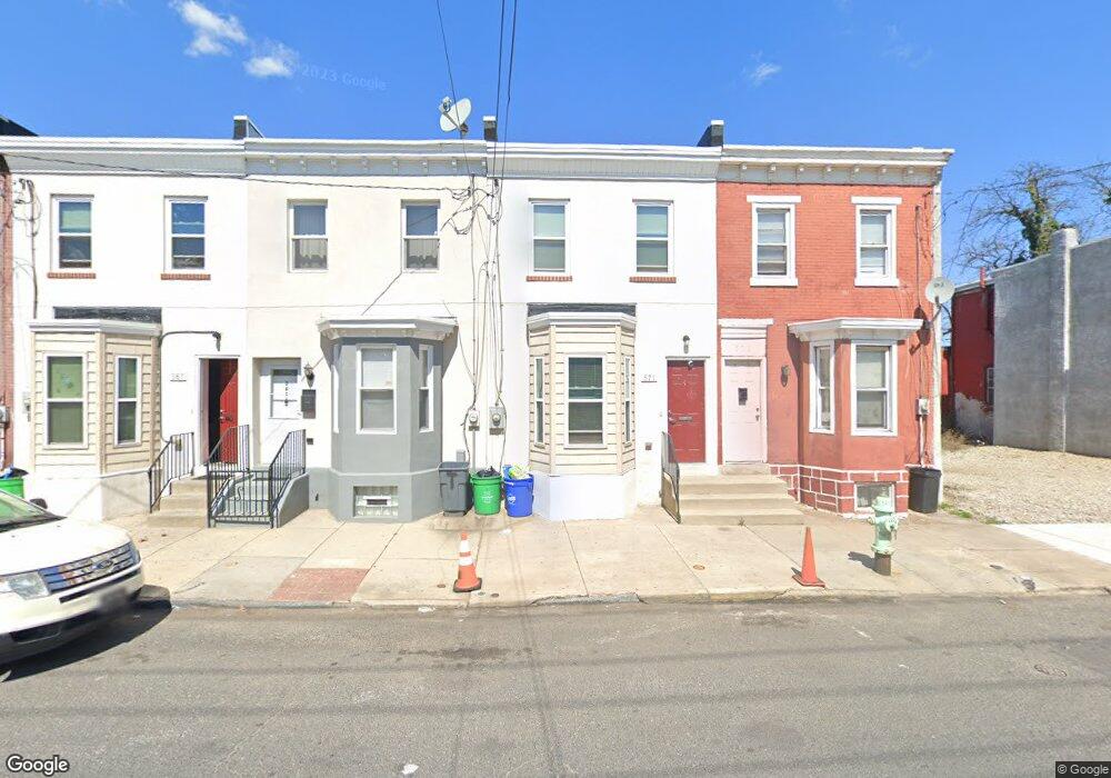 571 Pine St, Camden, NJ 08103 - photo 1