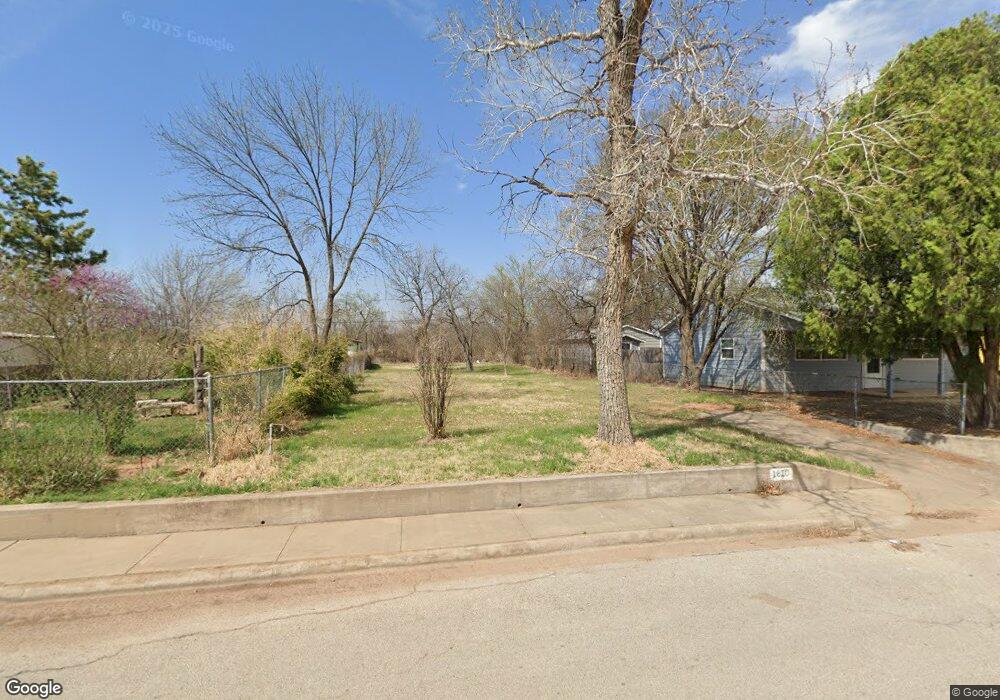 1610 30th St, Wichita Falls, TX 76302 - photo 1