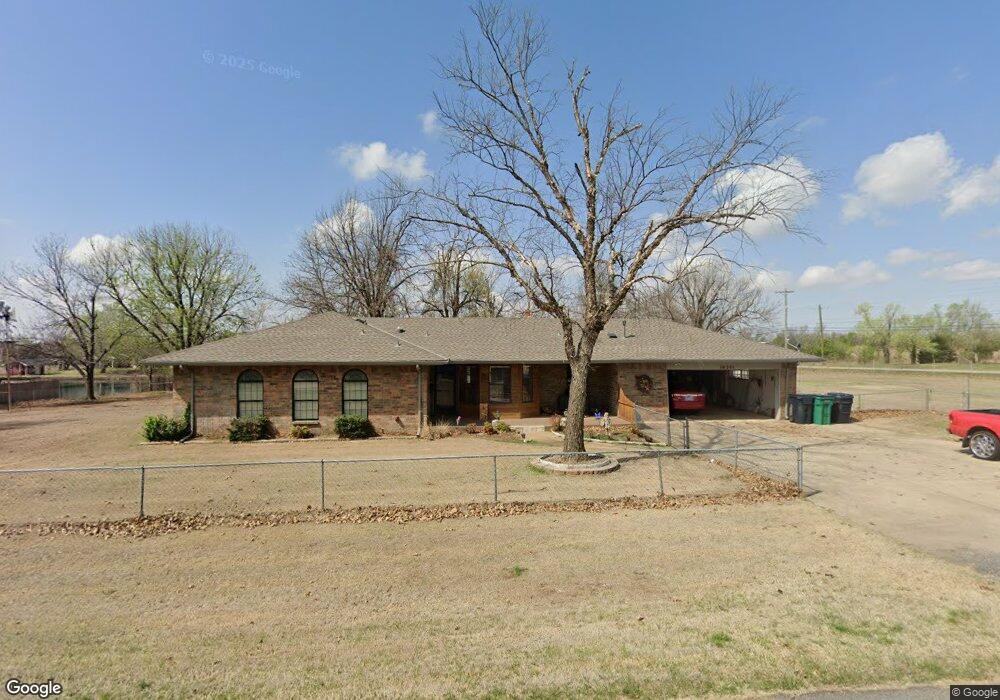 10501 S Center Ln, Oklahoma City, OK 73165 - photo 1