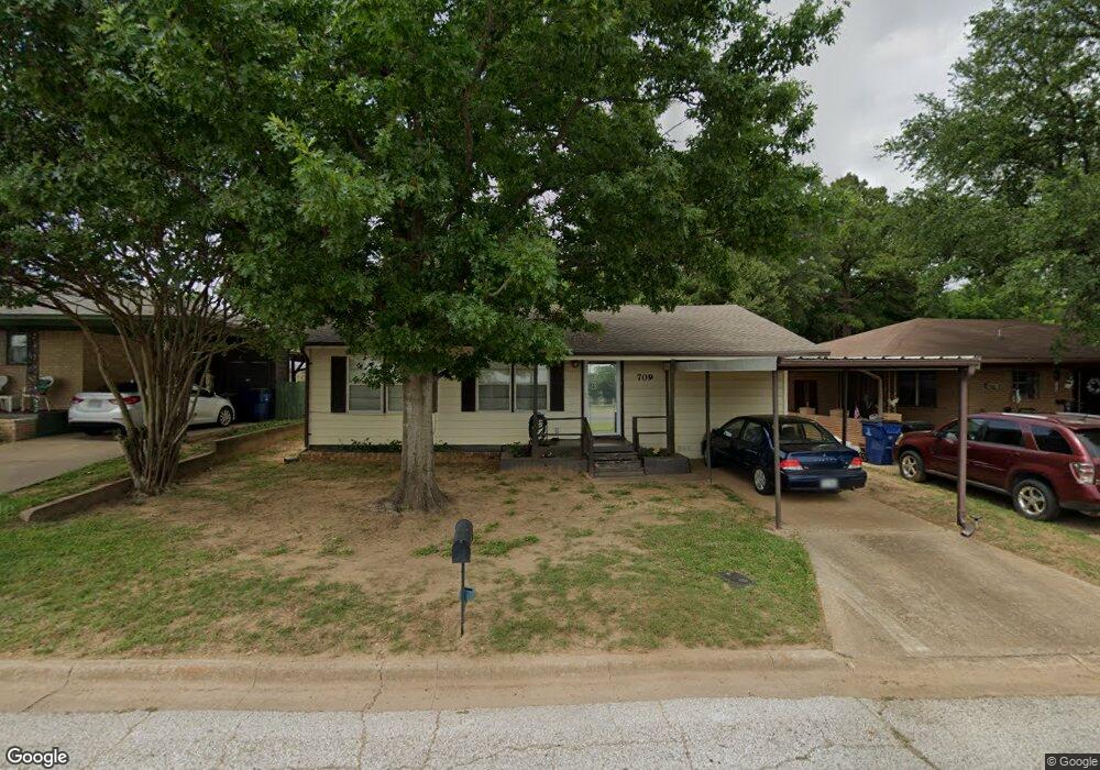 709 W Brock St, Denison, TX 75020 - photo 1