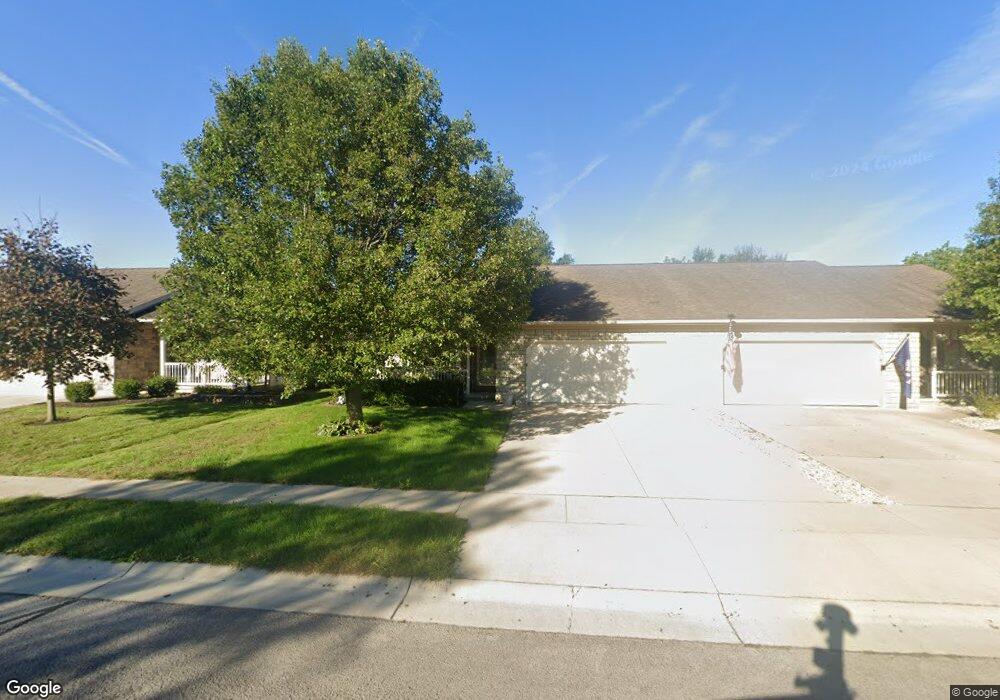 303 Cheyenne Dr, Wapakoneta, OH 45895 - photo 1