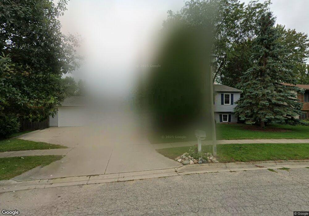 5907 Laporte Dr, Lansing, MI 48911 - photo 1