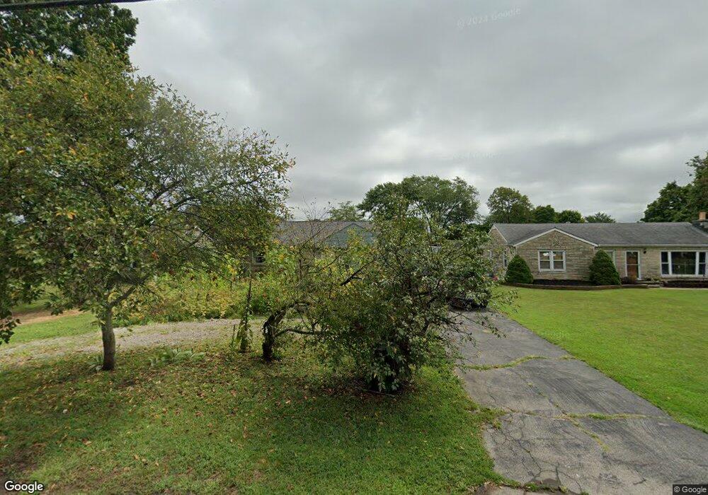 1413 Mcclure Rd, Columbus, IN 47201 - photo 1