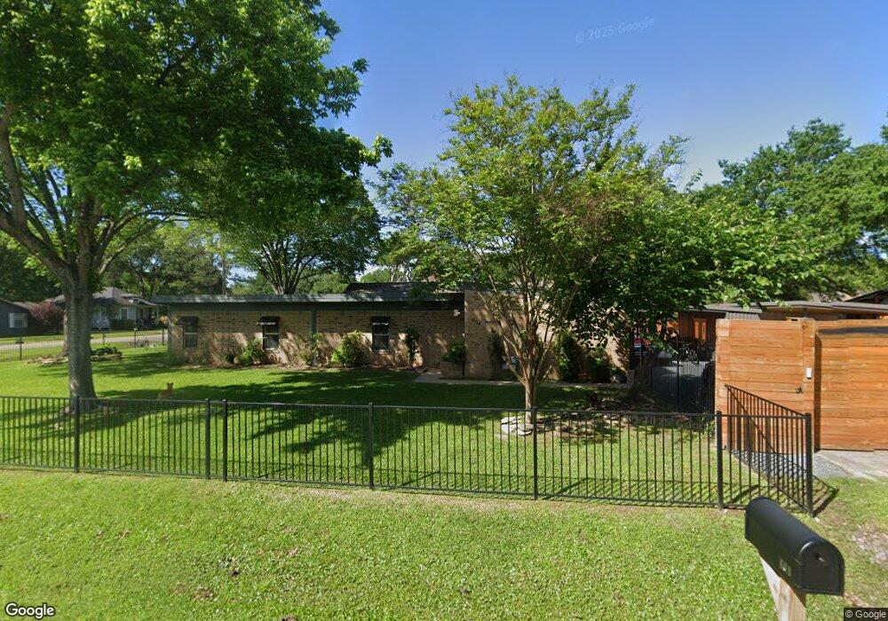404 S Pine St, Tomball, TX 77375 - photo 1
