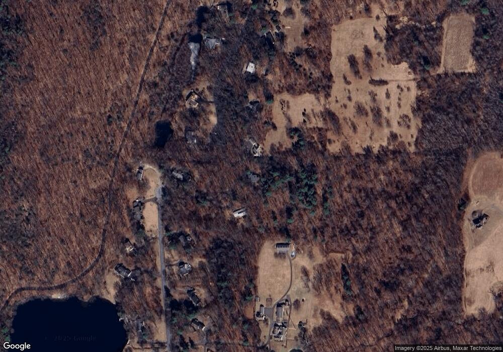 1 Dogwoods Ln, Bloomfield, CT 06002 - photo 1